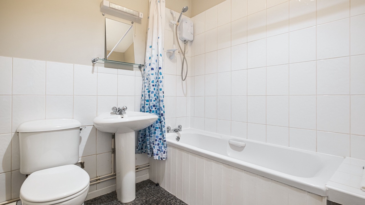 Photo of Bathroom in Kempston