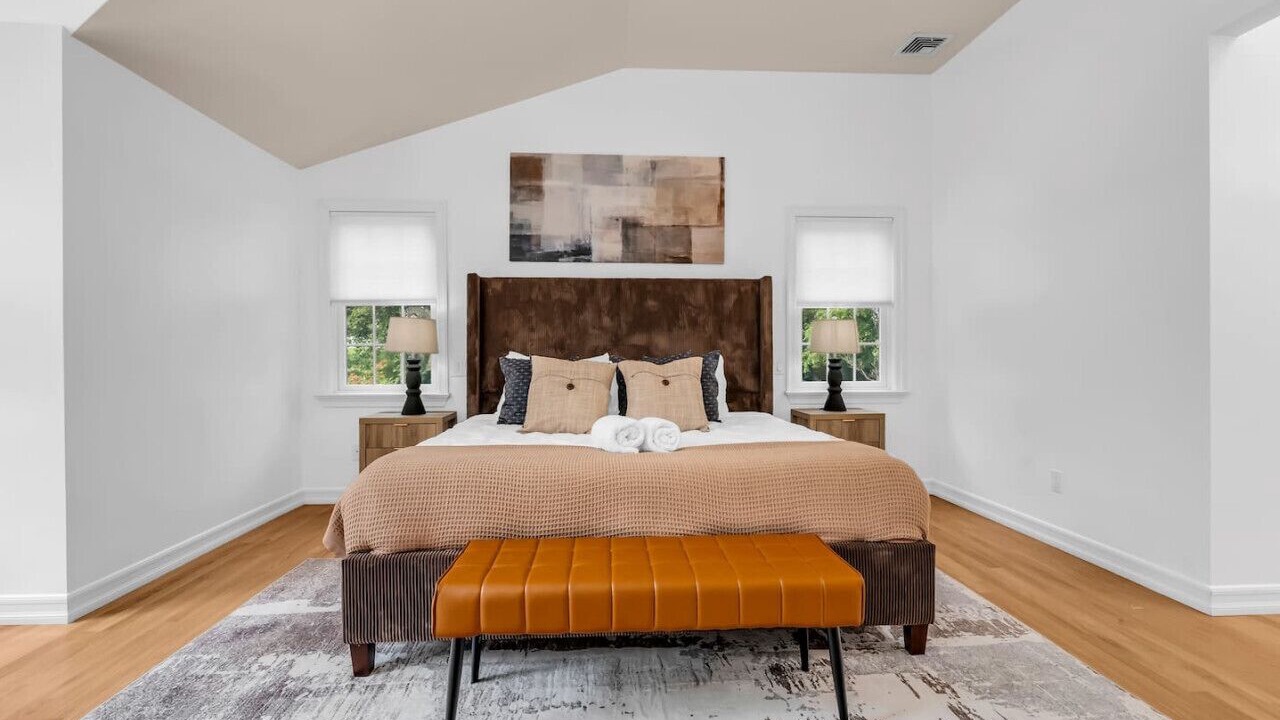 Photo of Bedroom in Airmont