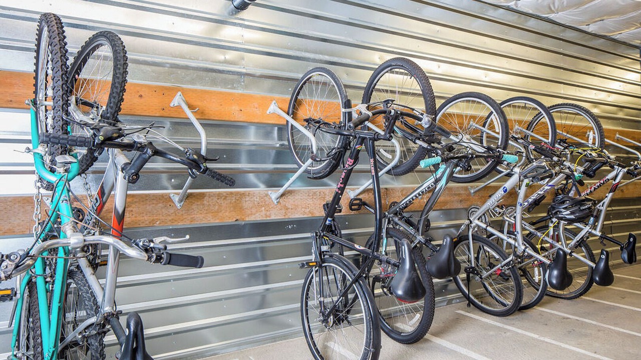 Photo of Others in Hayden Island