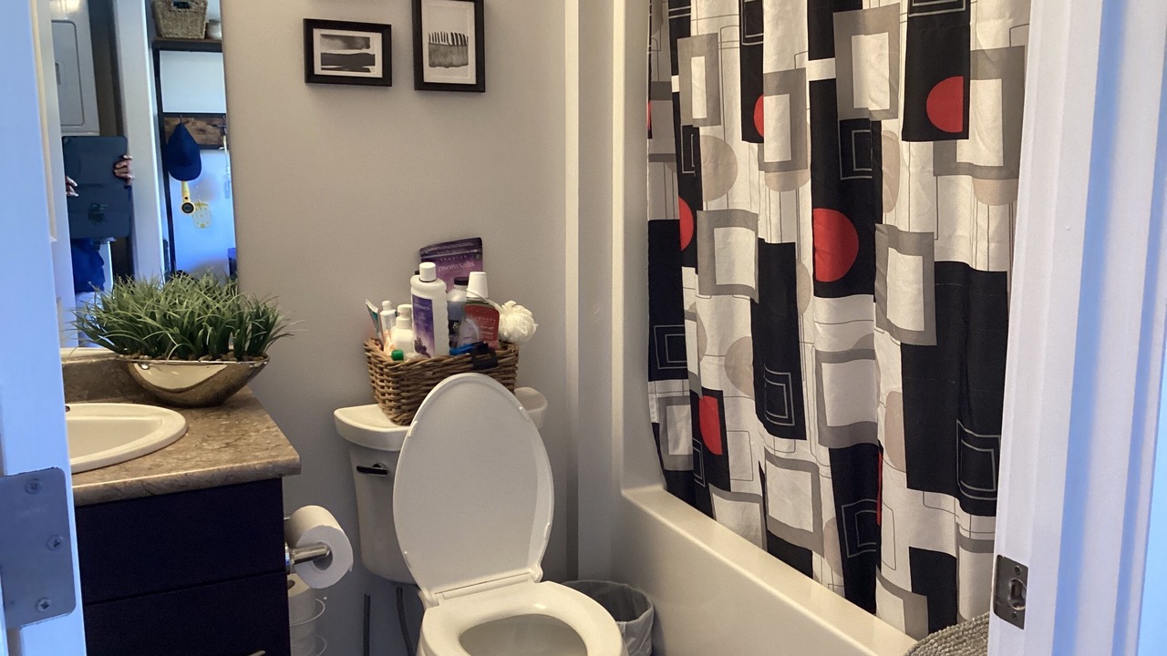 Photo of Bathroom in Hillside Beach