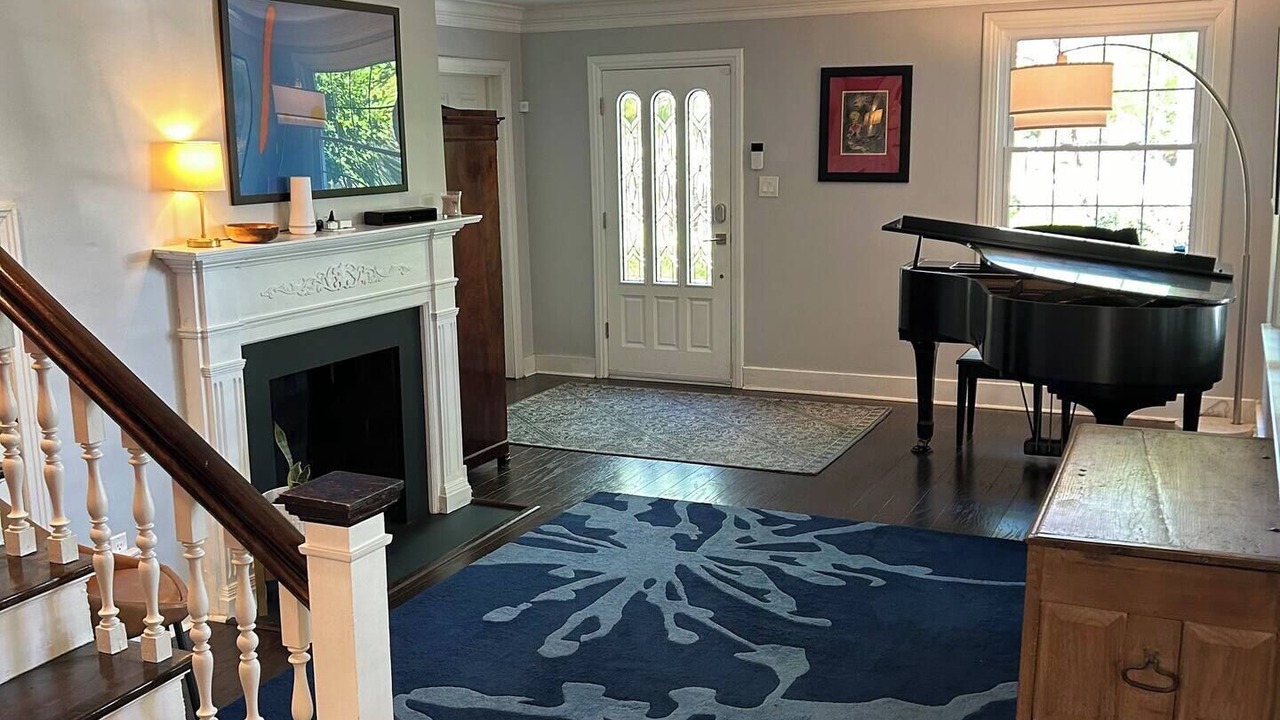 Photo of Others in Forest Hills