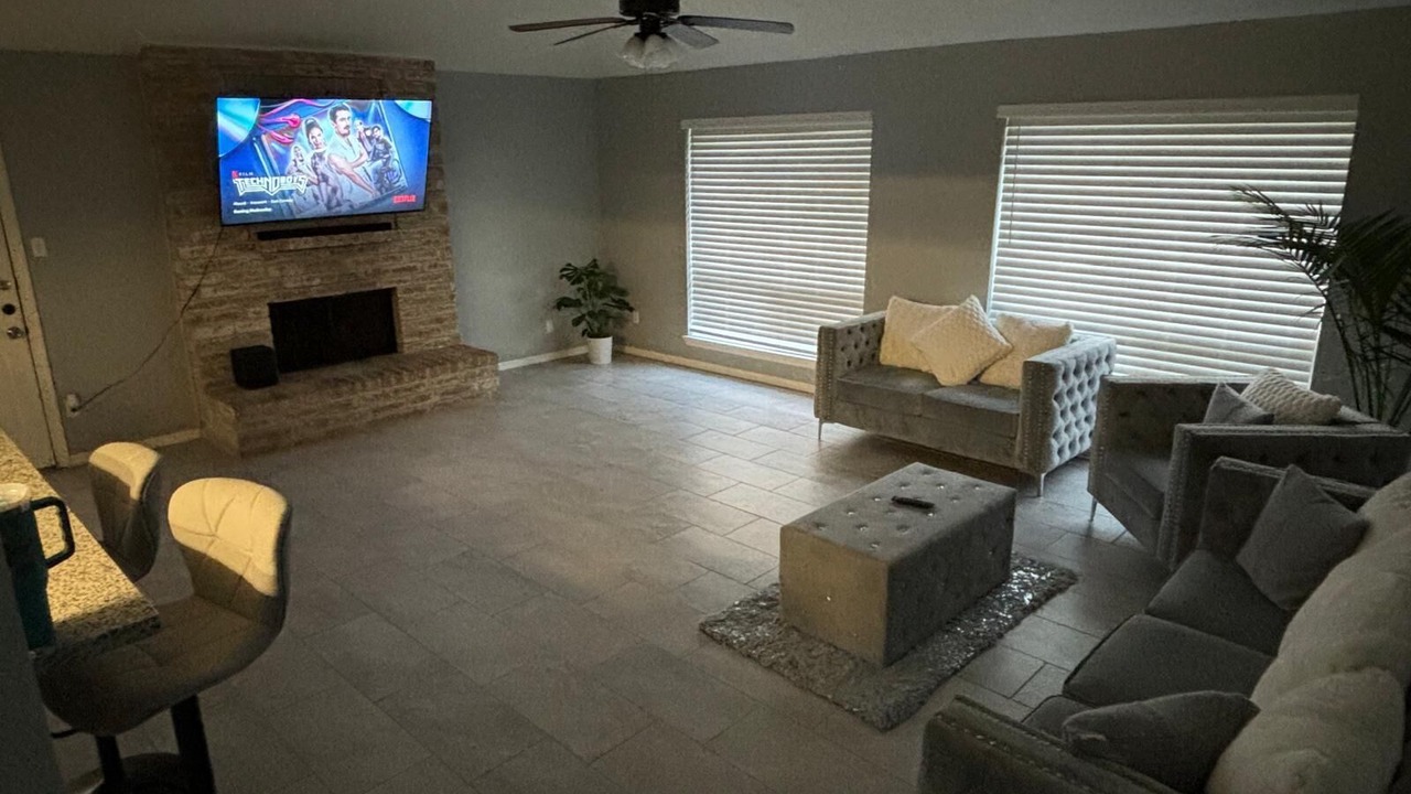 Photo of Livingroom in Barker