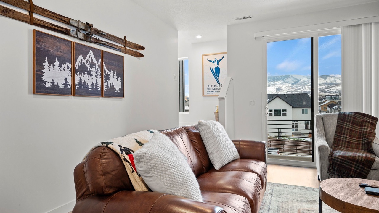 Photo of Bedroom in Mountain Green