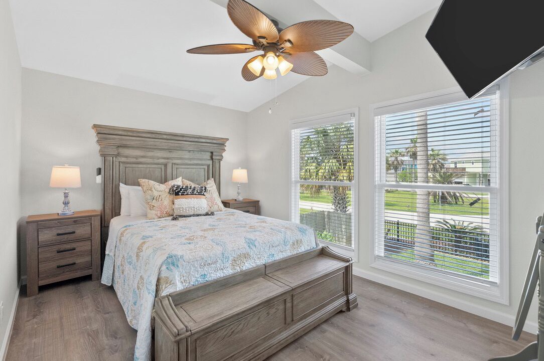 Photo of Bedroom in Jamaica Beach