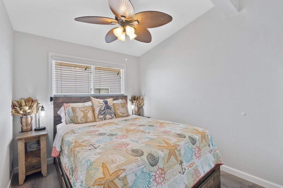 Photo of Bedroom in Jamaica Beach