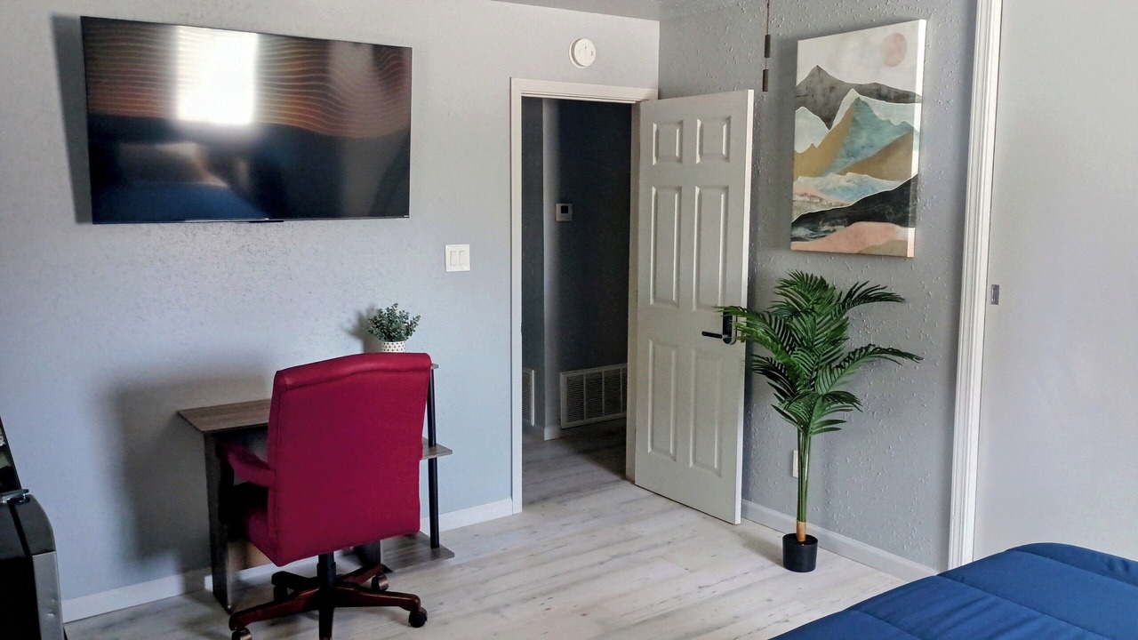 Photo of Bedroom in Alamogordo