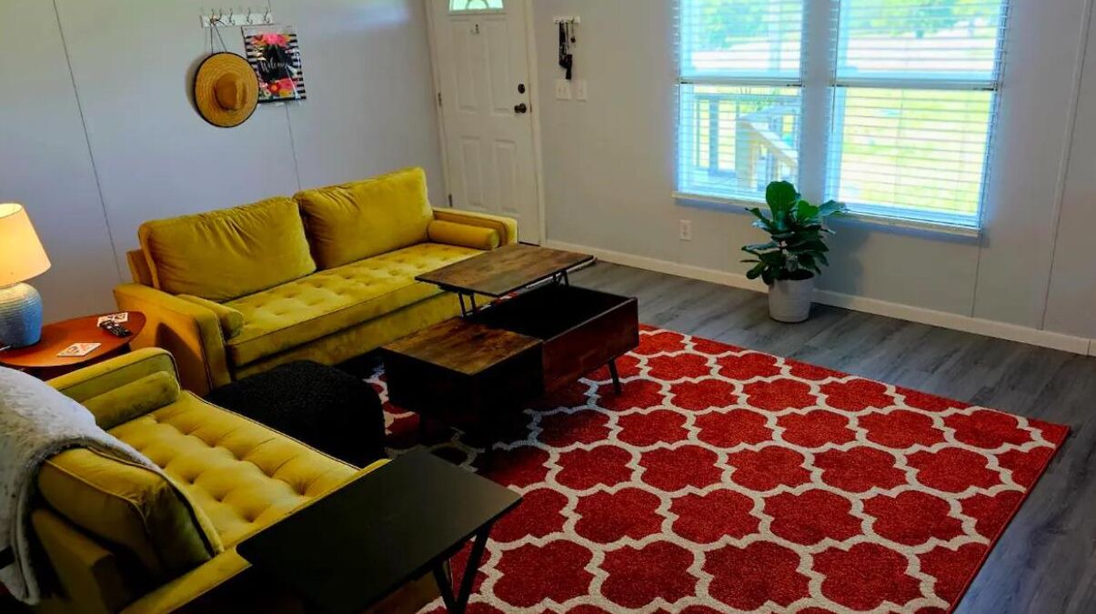 Photo of Livingroom in Jefferson