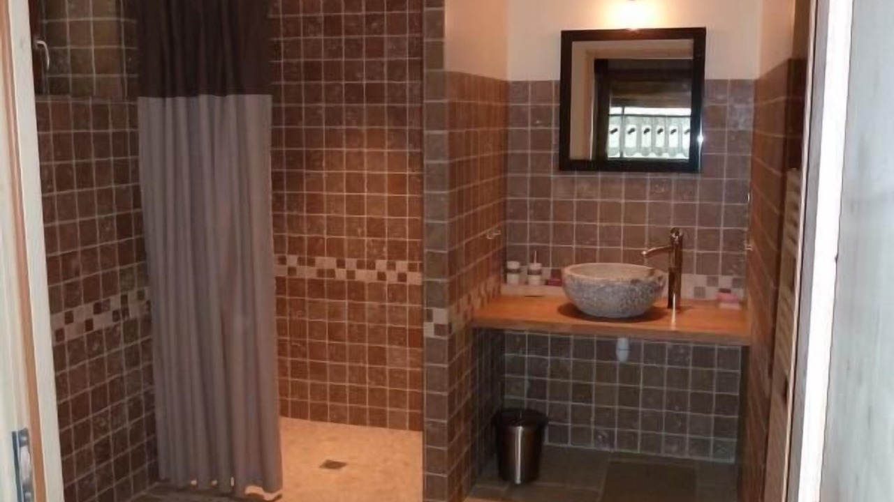 Photo of Bathroom in Pourlans