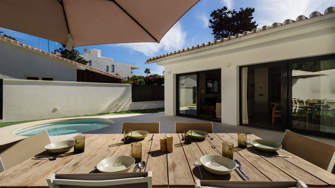 Photo of Outdoor in Urbanizacion Costabella