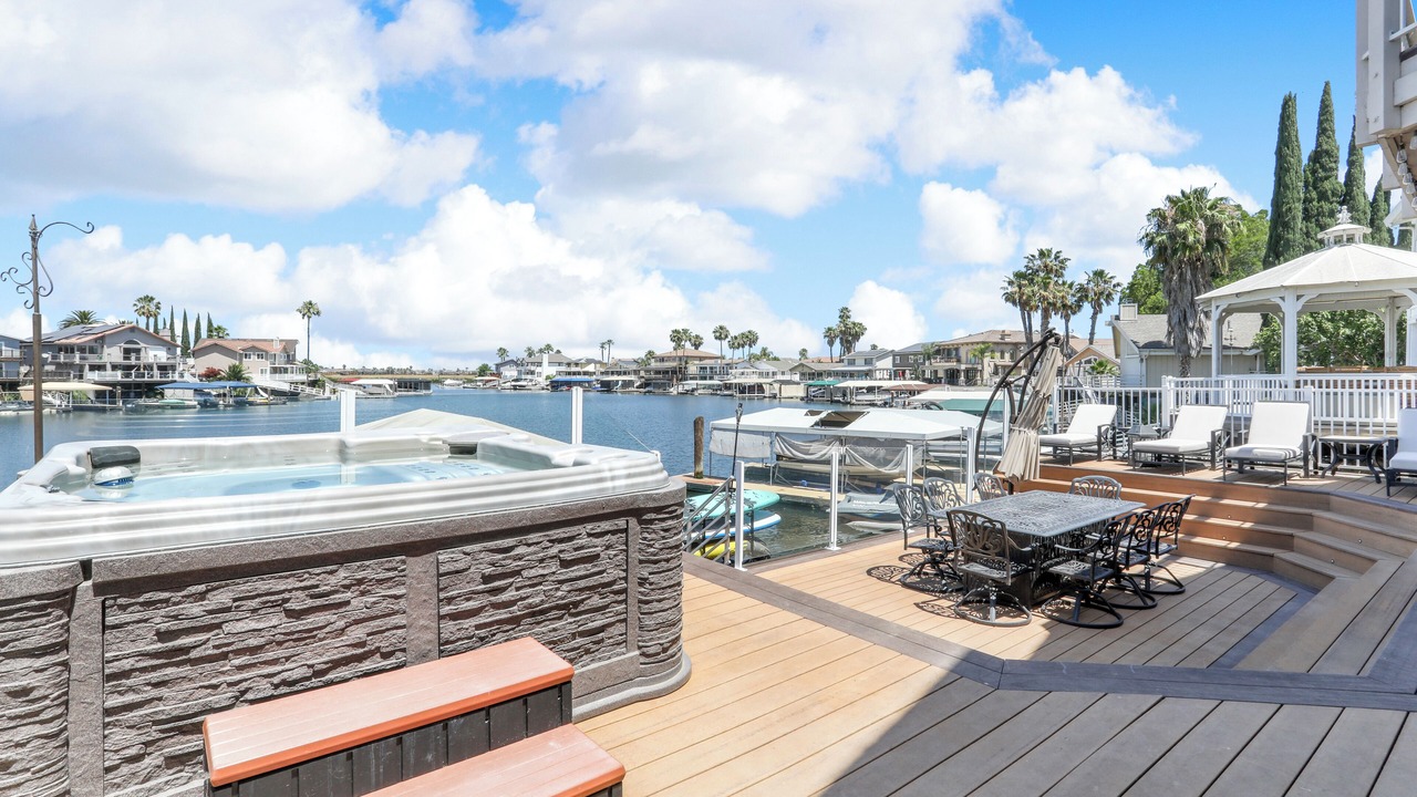 Photo of Outdoor in Discovery Bay
