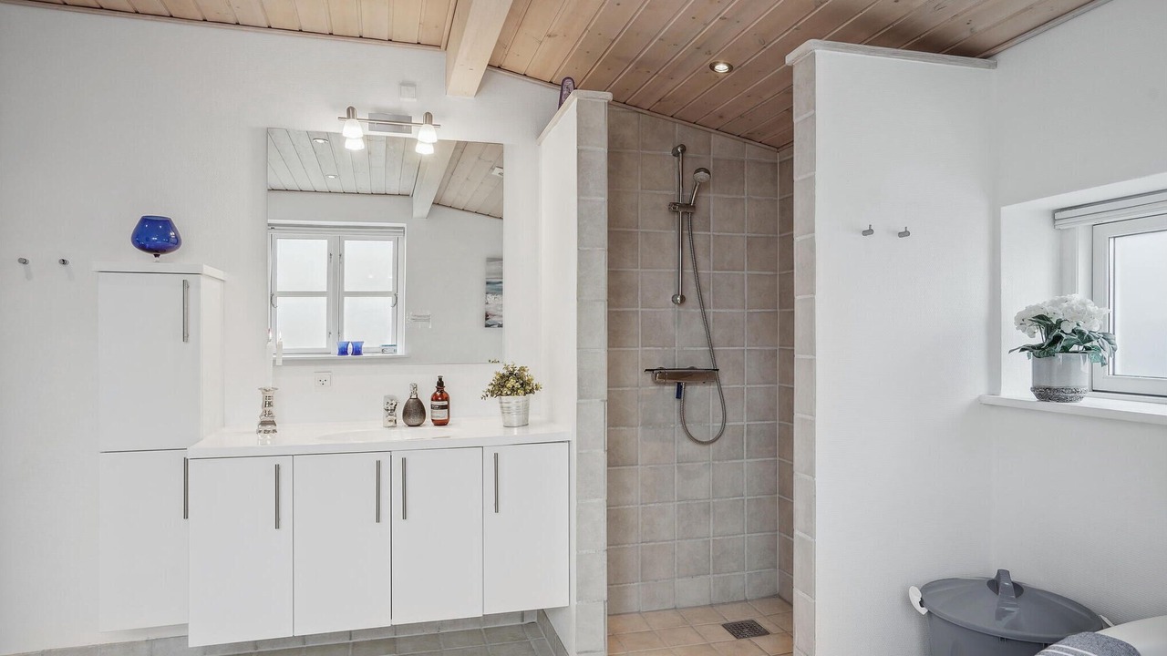 Photo of Bathroom in Hirtshals