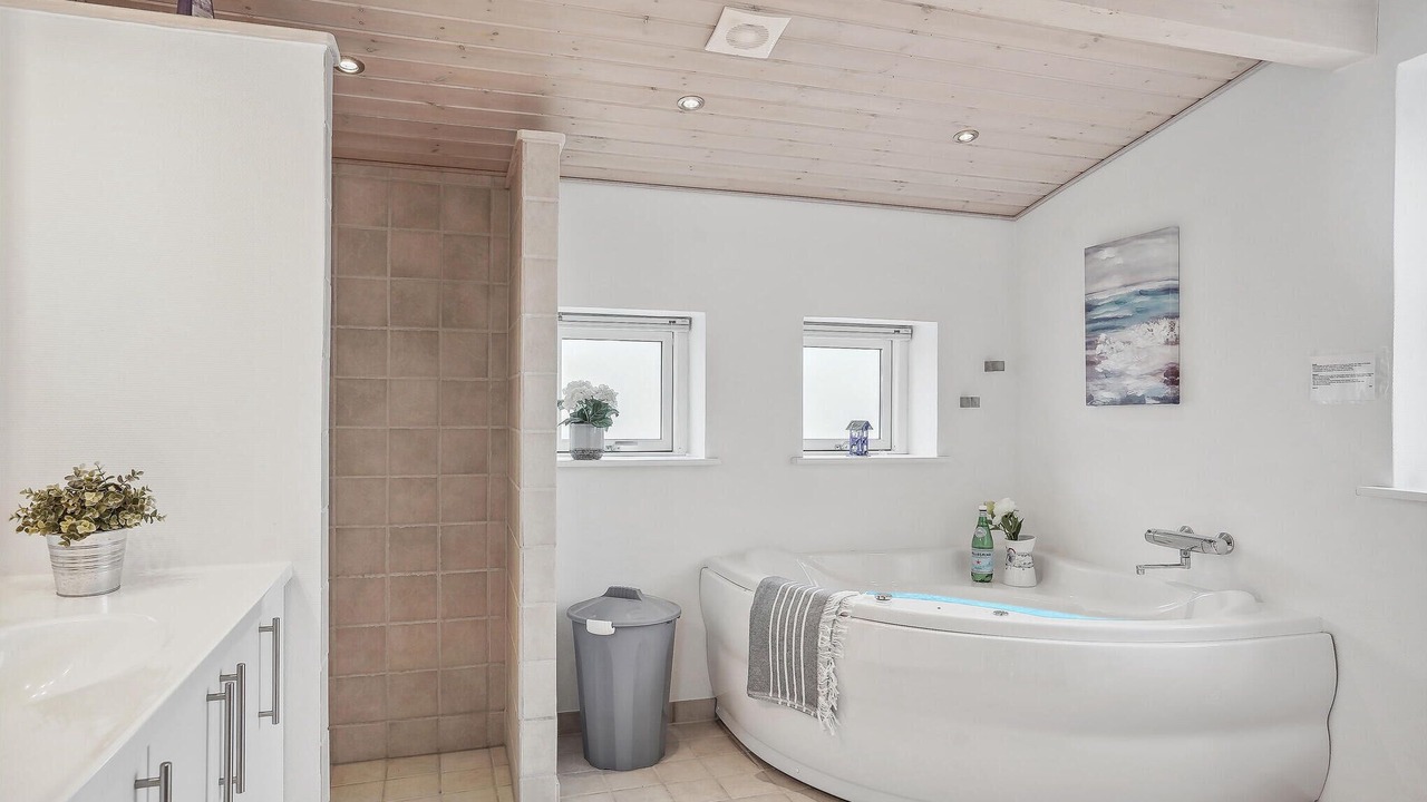 Photo of Bathroom in Hirtshals