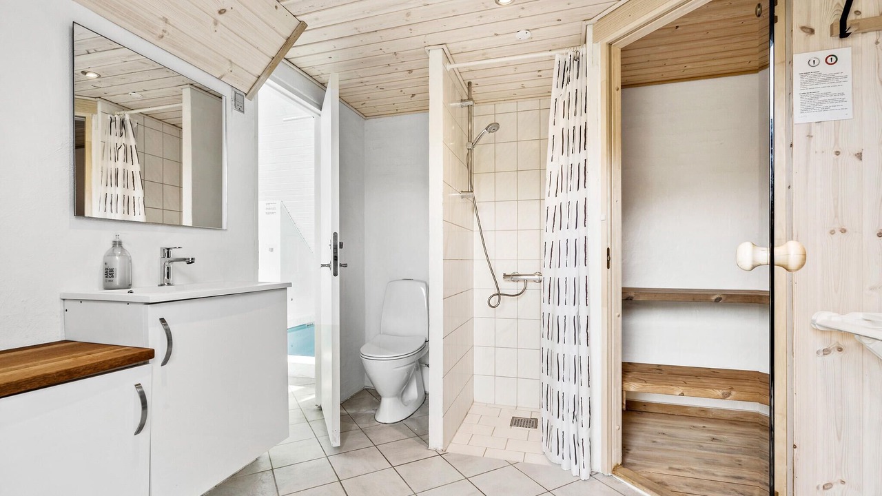 Photo of Bathroom in Klegod