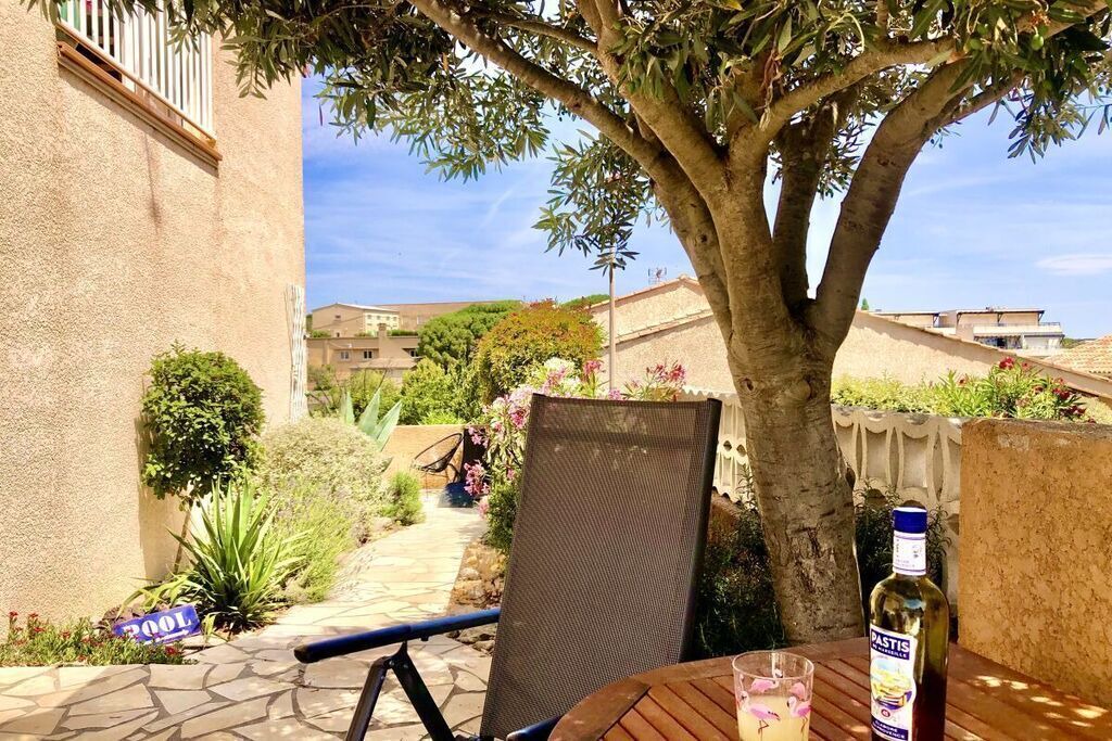 Photo of Patio Balcony in Foulquines