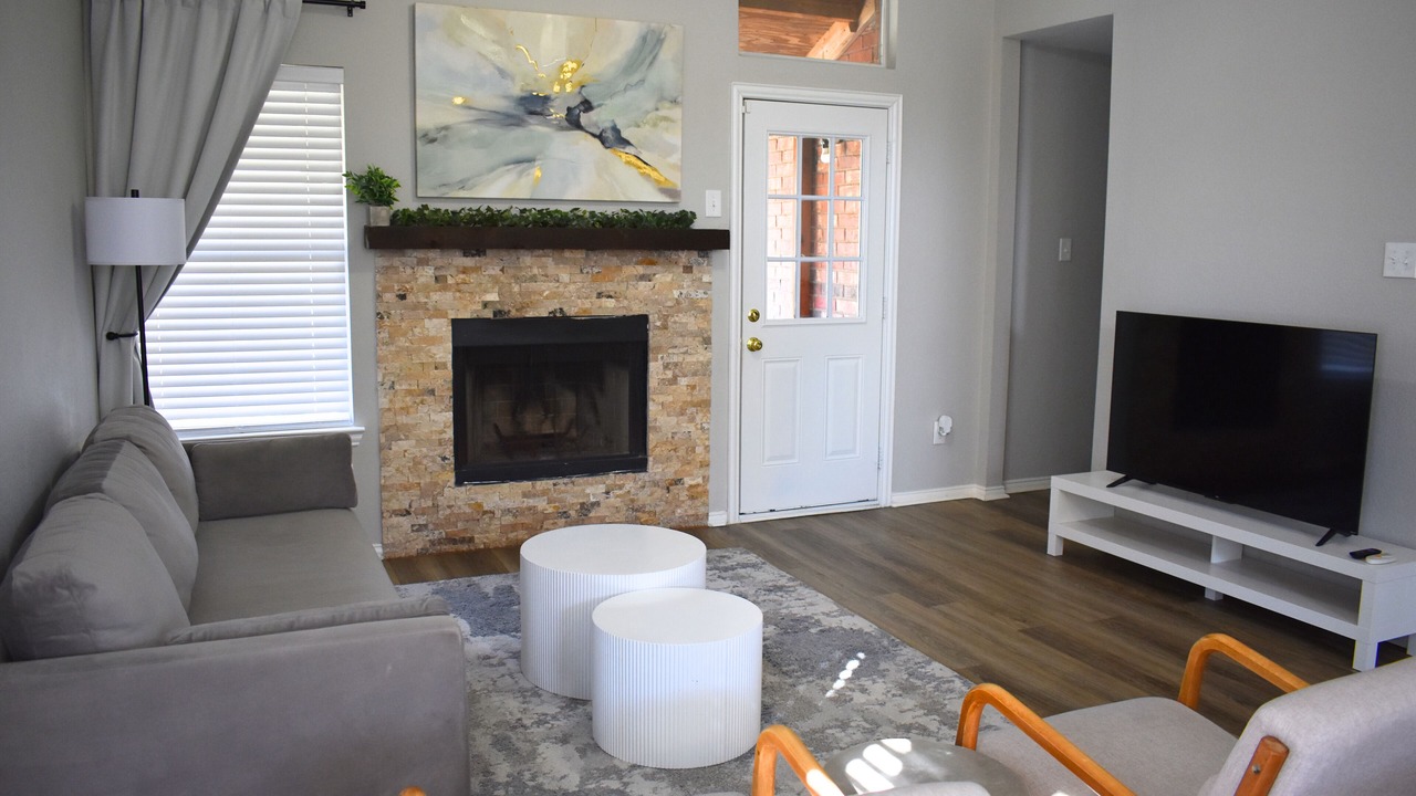Photo of Livingroom in Little Elm