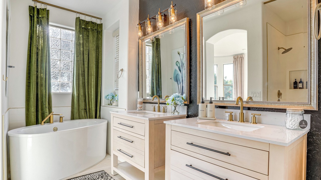 Photo of Bathroom in Litchfield Park