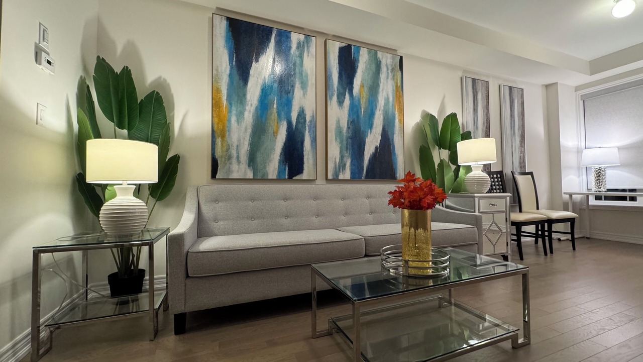 Photo of Livingroom in Pickering