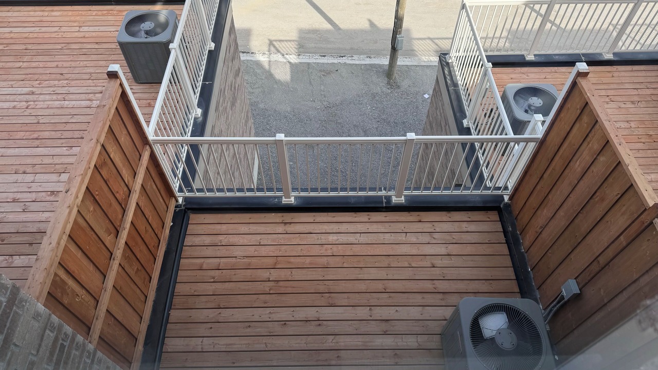 Photo of Outdoor in Pickering