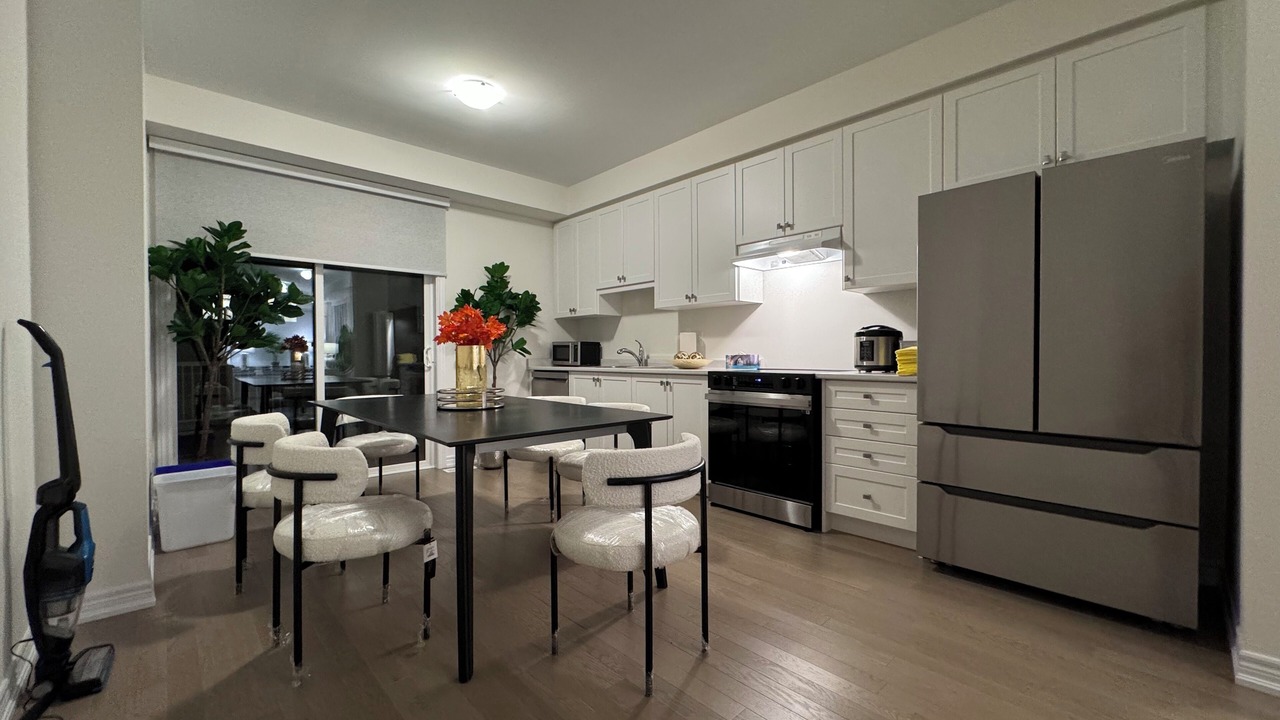 Photo of Kitchen in Pickering
