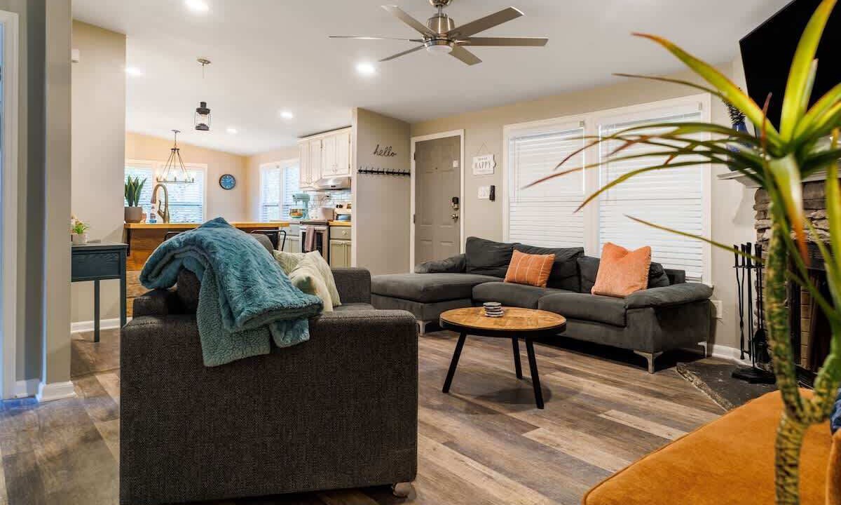Photo of Livingroom in Franklin