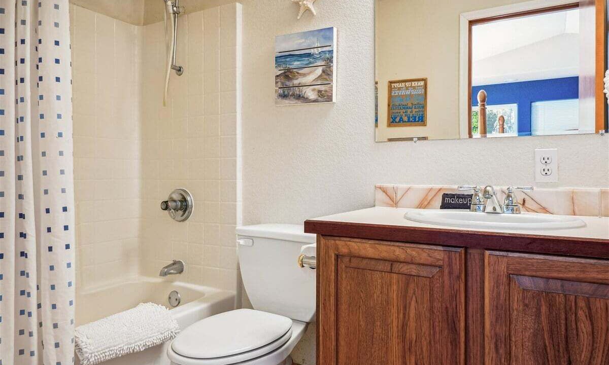 Photo of Bathroom in Downtown Cannon Beach