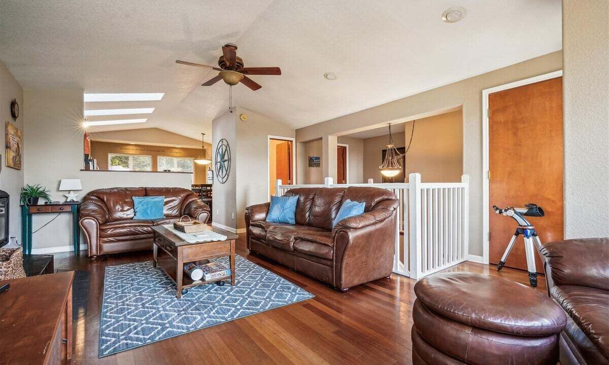 Photo of Bedroom in Downtown Cannon Beach