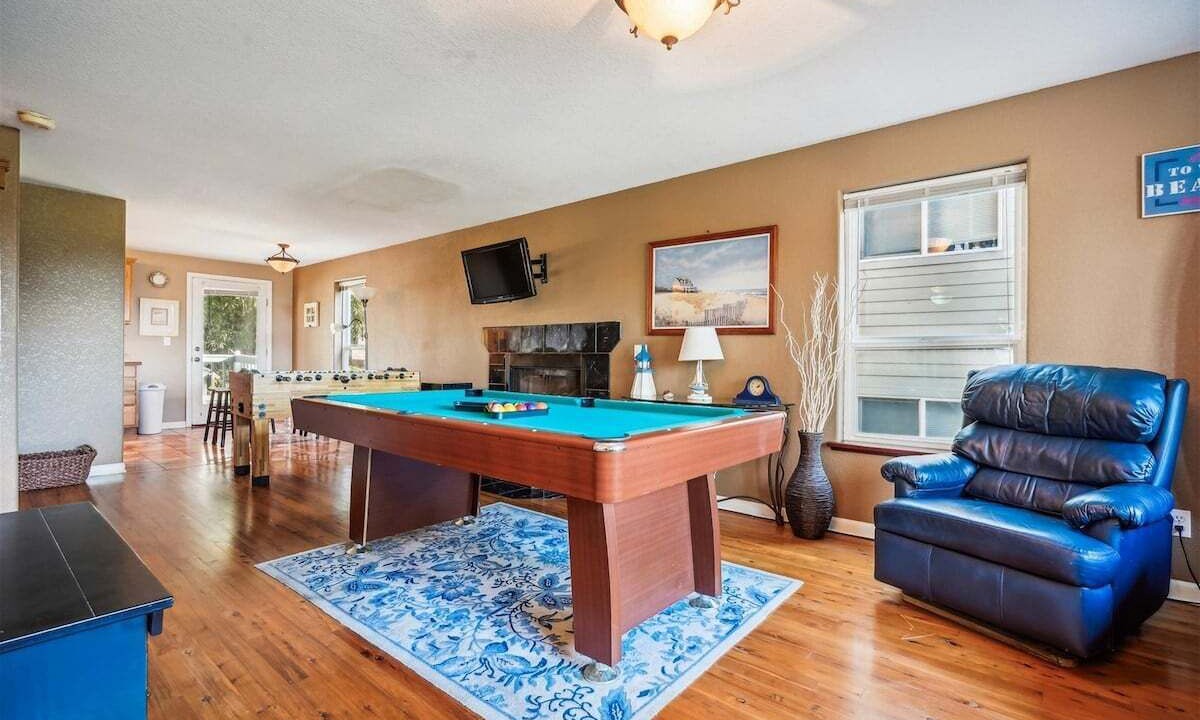 Photo of Bedroom in Downtown Cannon Beach