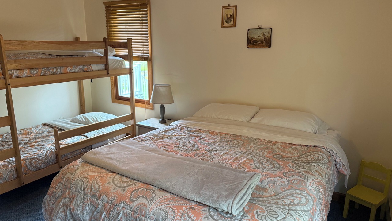 Photo of Bedroom in Sandy Creek