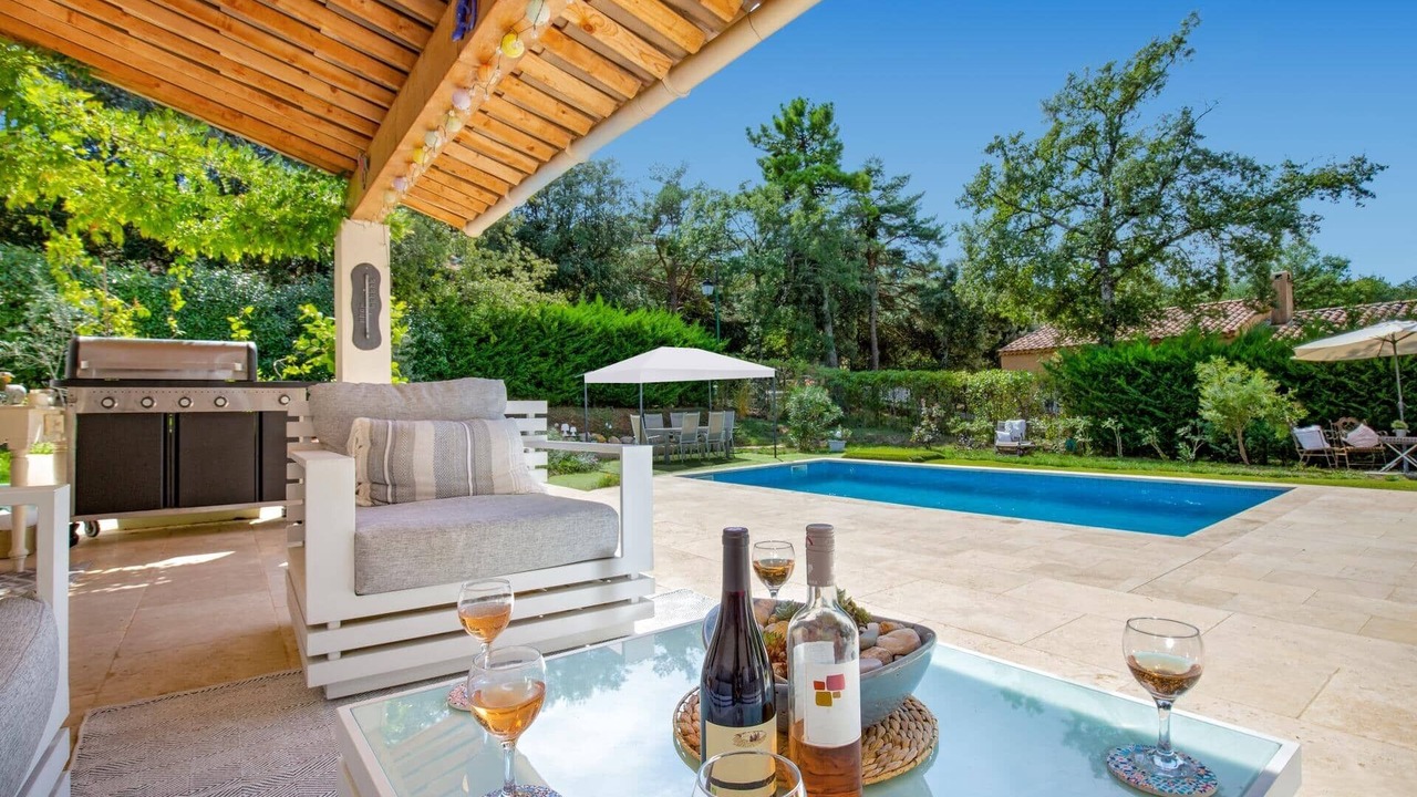 Photo of Others in Tourtour