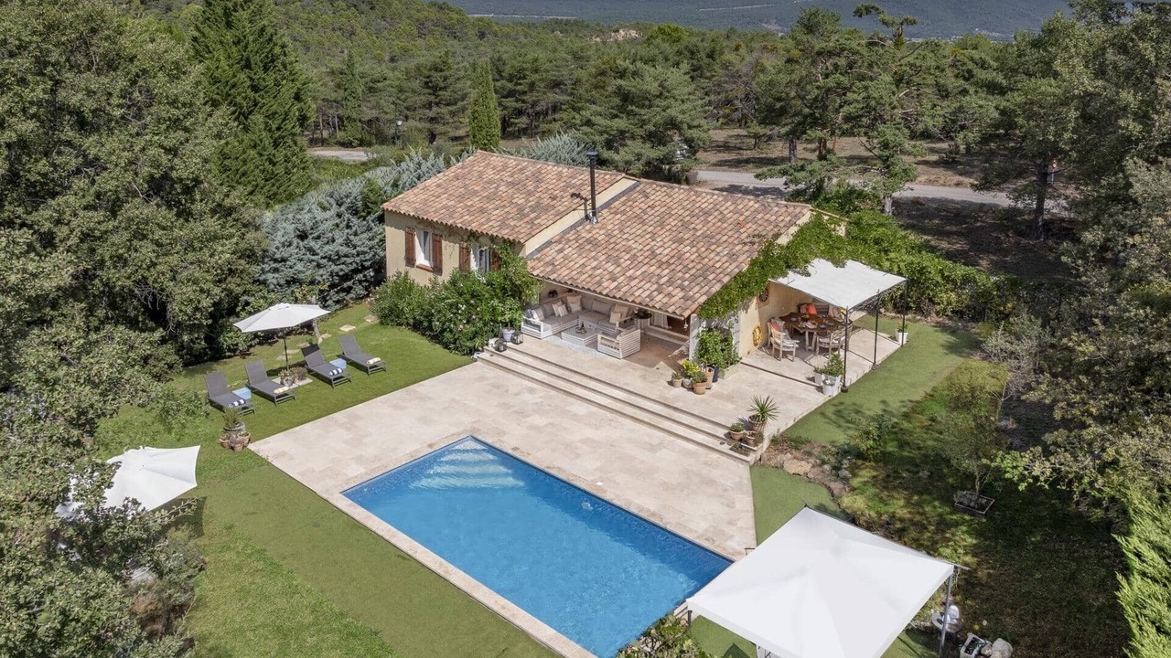 Photo of Others in Tourtour