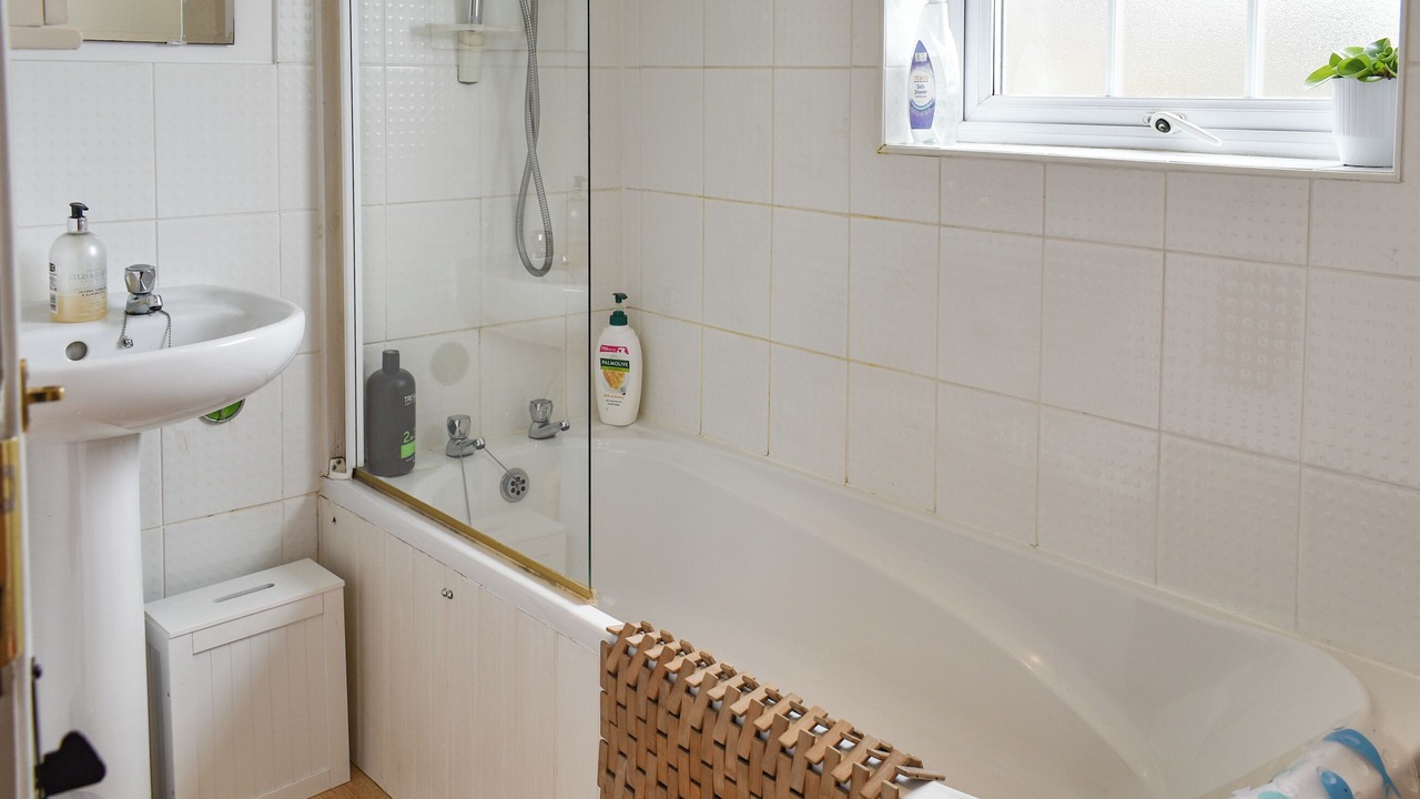 Photo of Bathroom in Tenterden