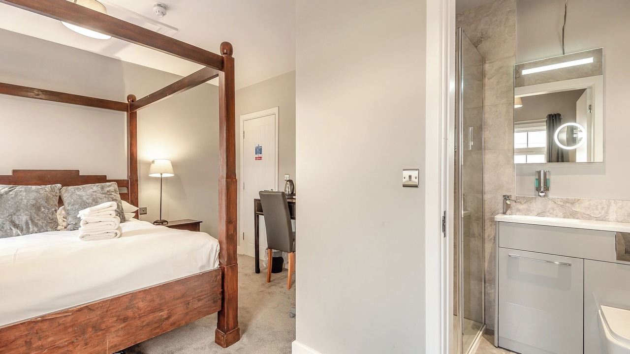 Photo of Others in Kidderminster