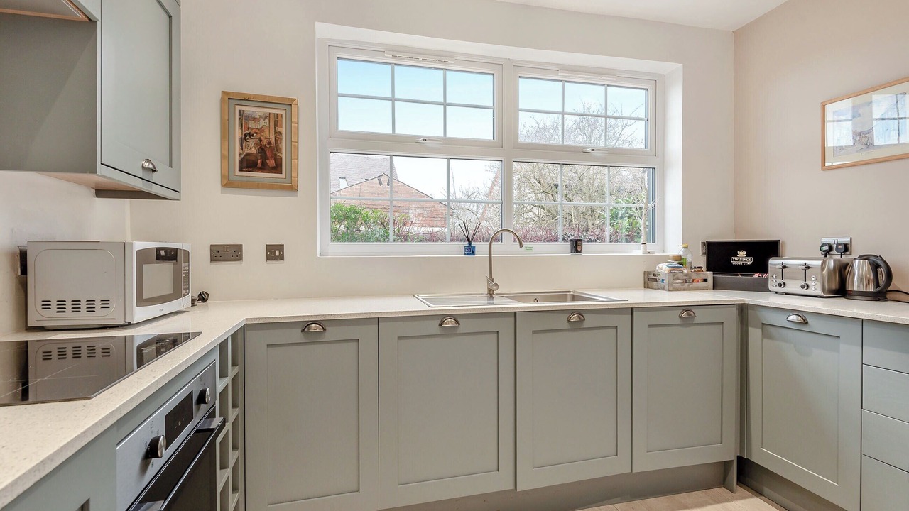 Photo of Others in Kidderminster