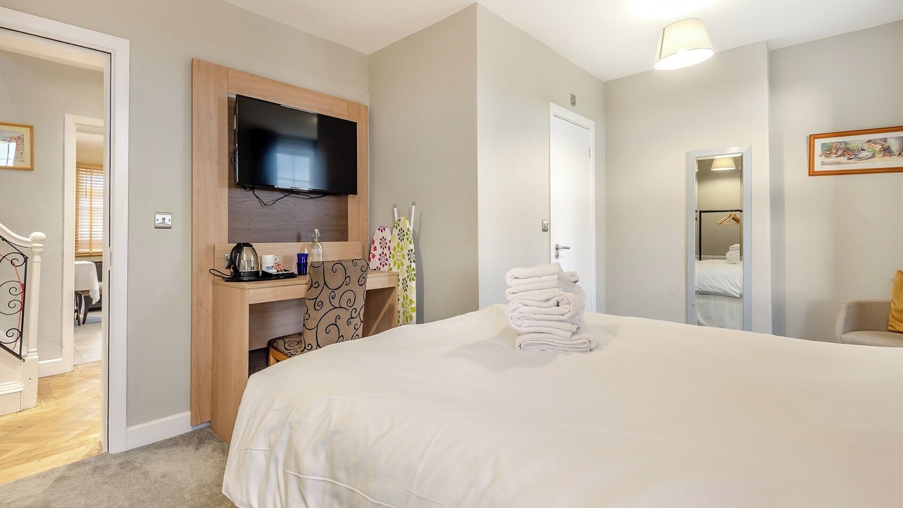 Photo of Others in Kidderminster