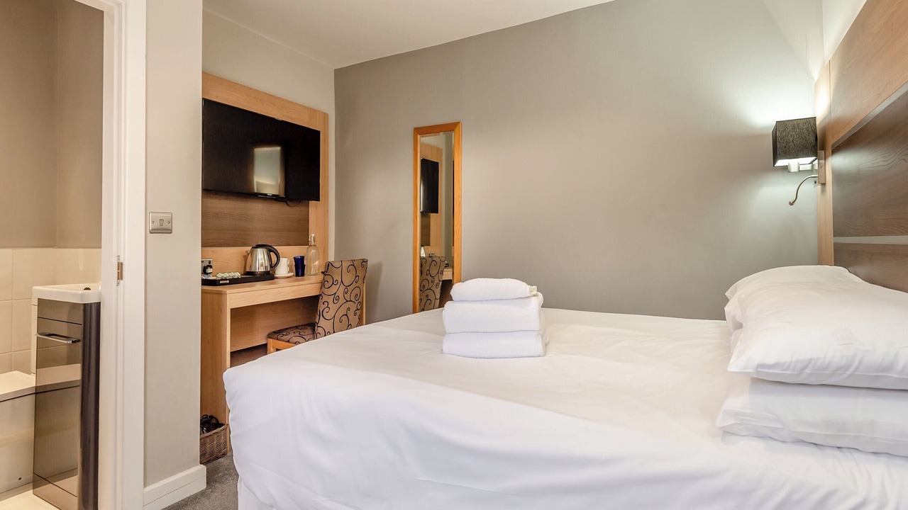 Photo of Others in Kidderminster