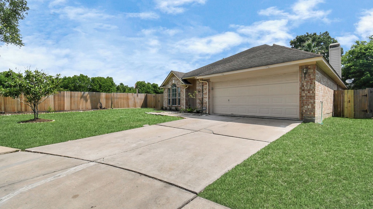 Photo of Outdoor in Clear Lake City