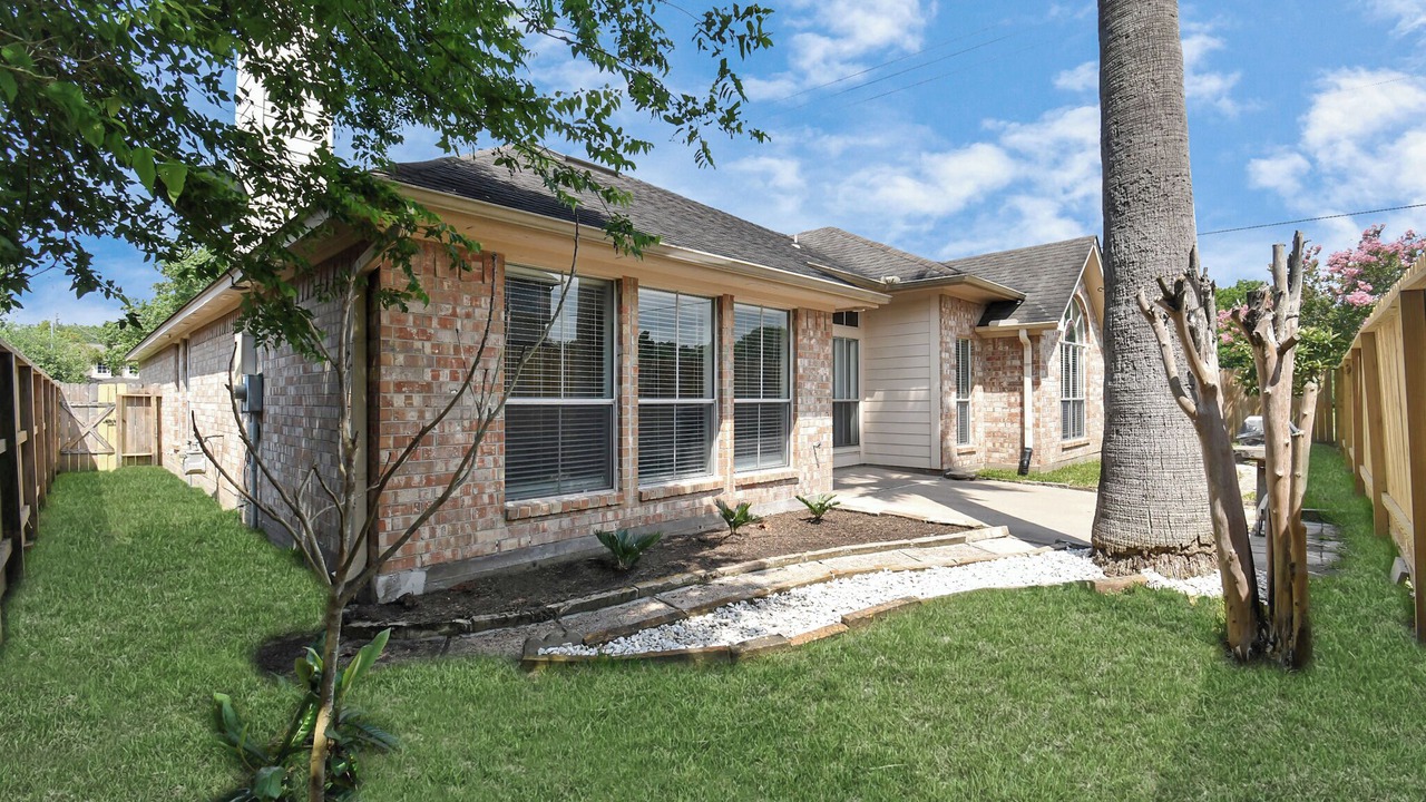 Photo of Outdoor in Clear Lake City