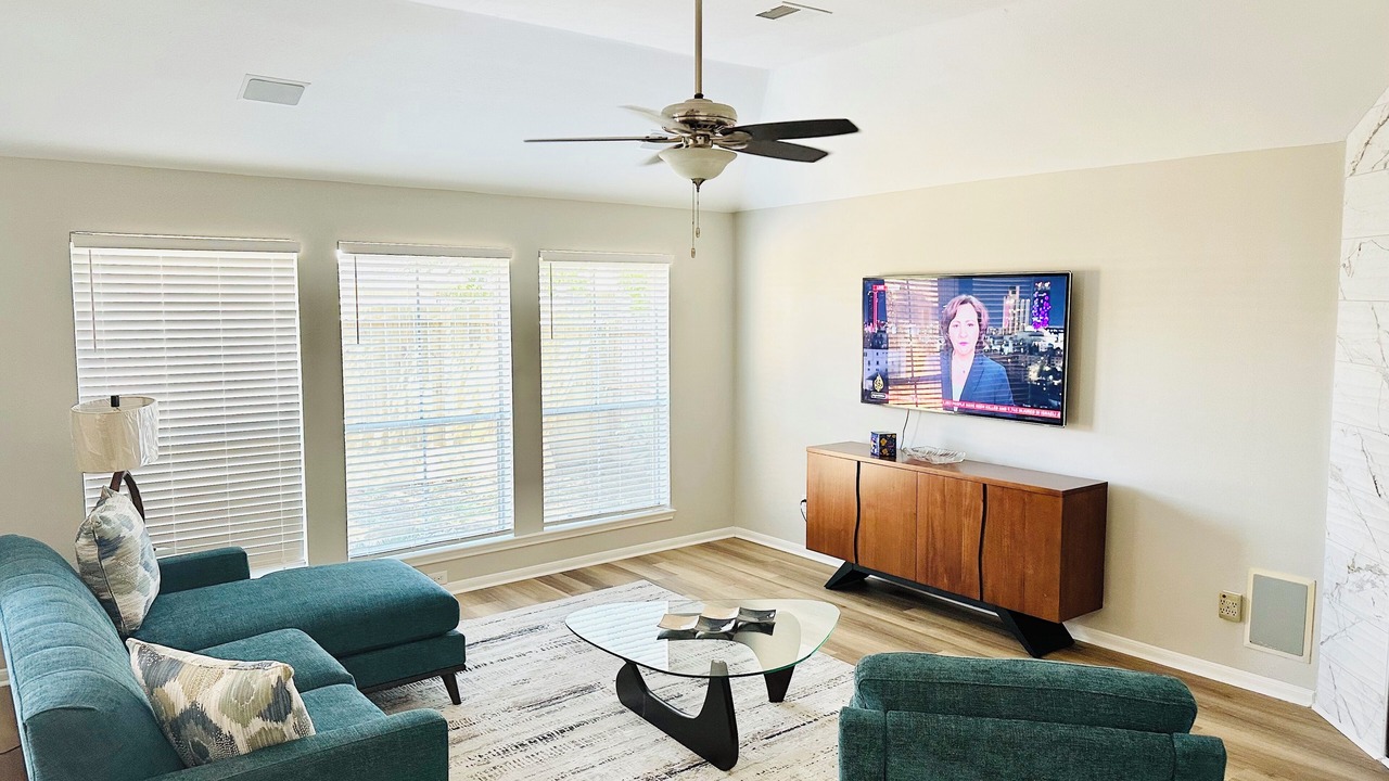 Photo of Livingroom in Clear Lake City