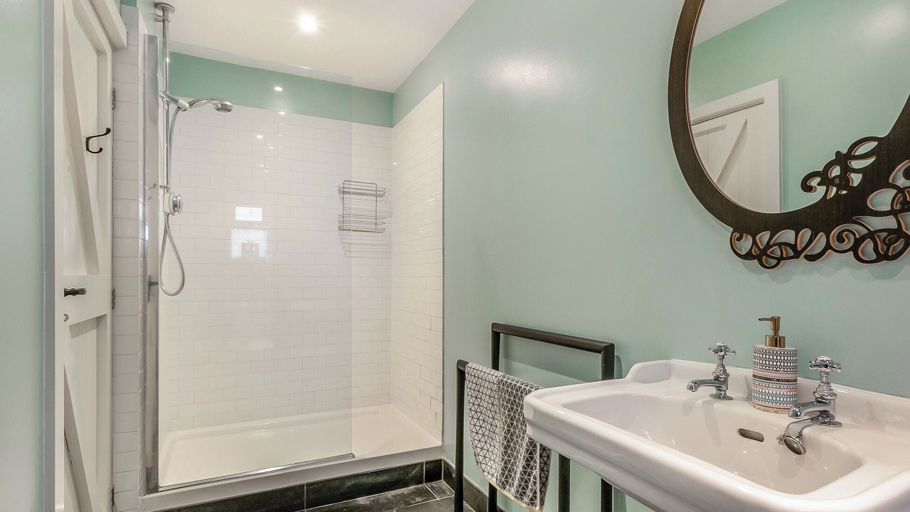 Photo of Bedroom in Swalecliffe