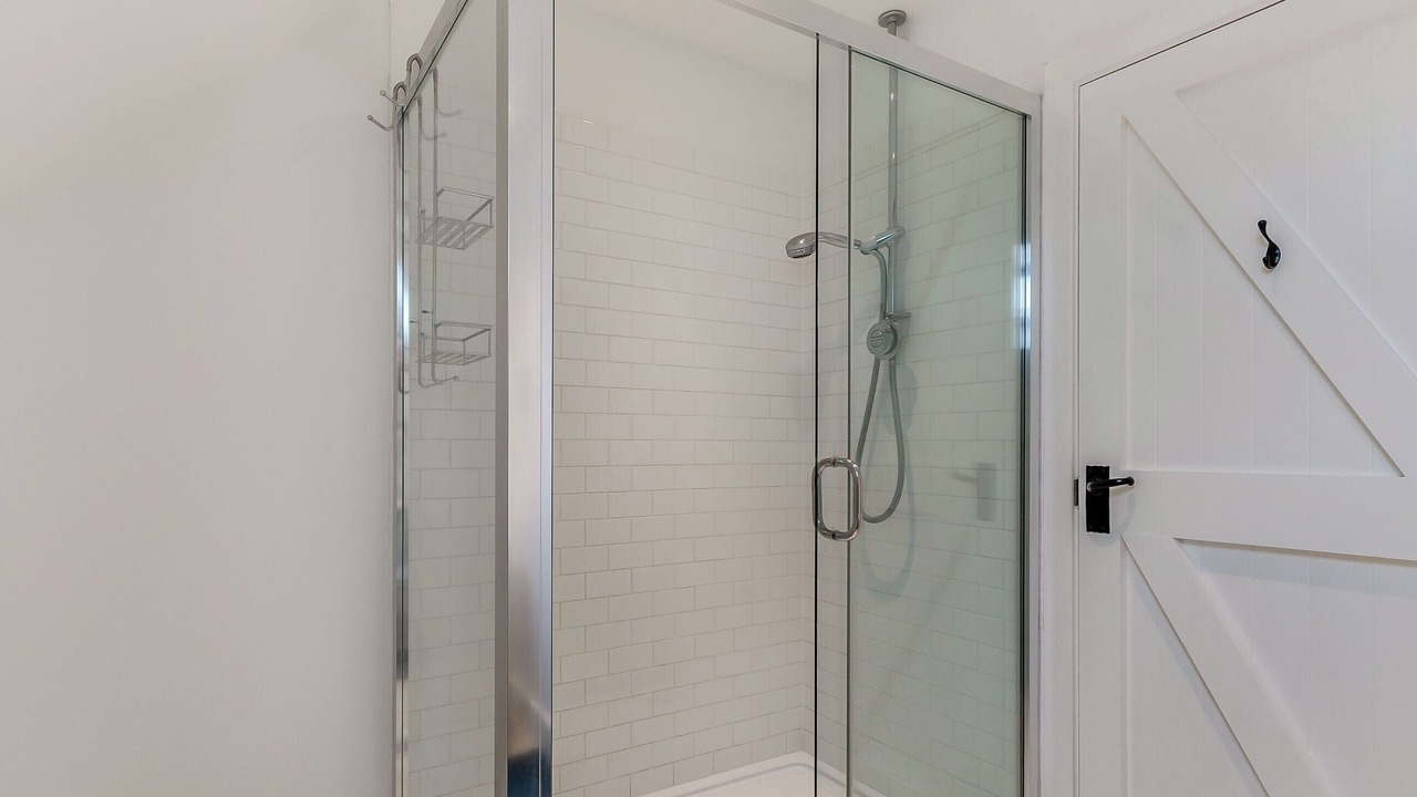 Photo of Bathroom in Swalecliffe