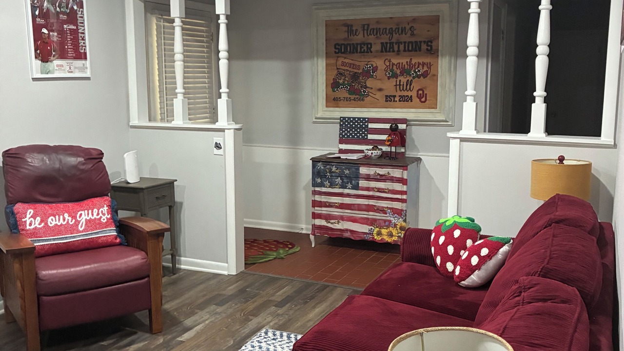 Photo of Livingroom in Shawnee
