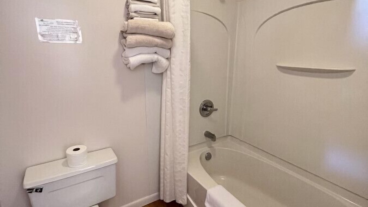Photo of Bathroom in Downs