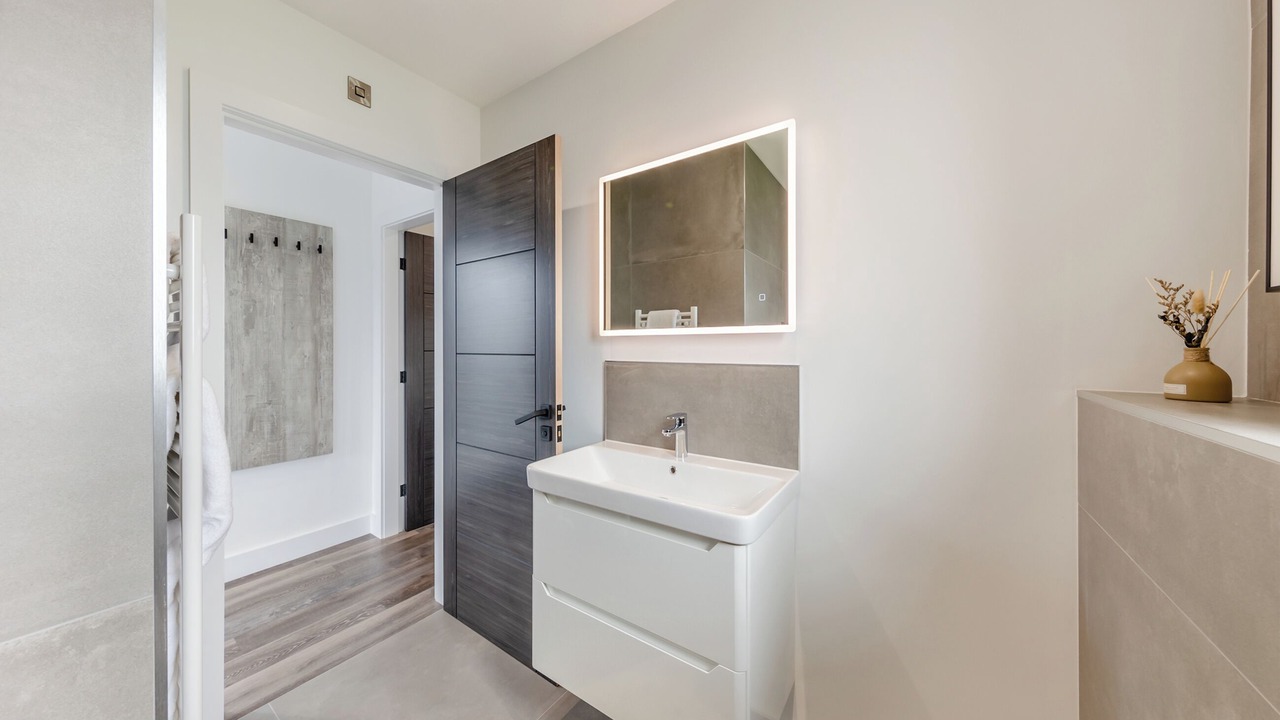 Photo of Bathroom in Llangefni