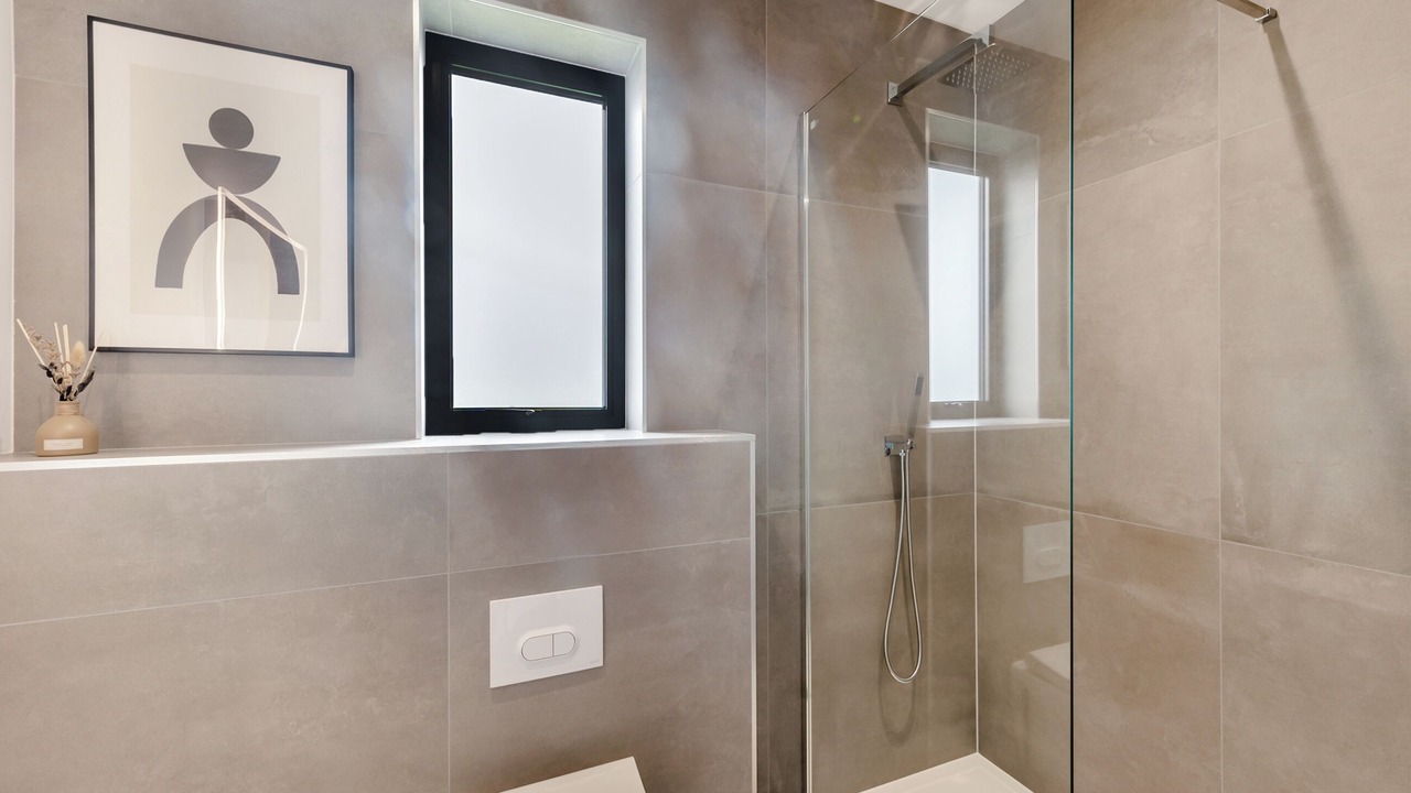 Photo of Bathroom in Llangefni