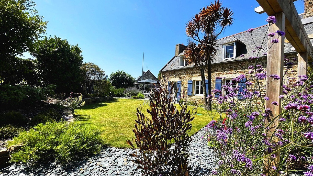 Photo of Outdoor in Lanmodez