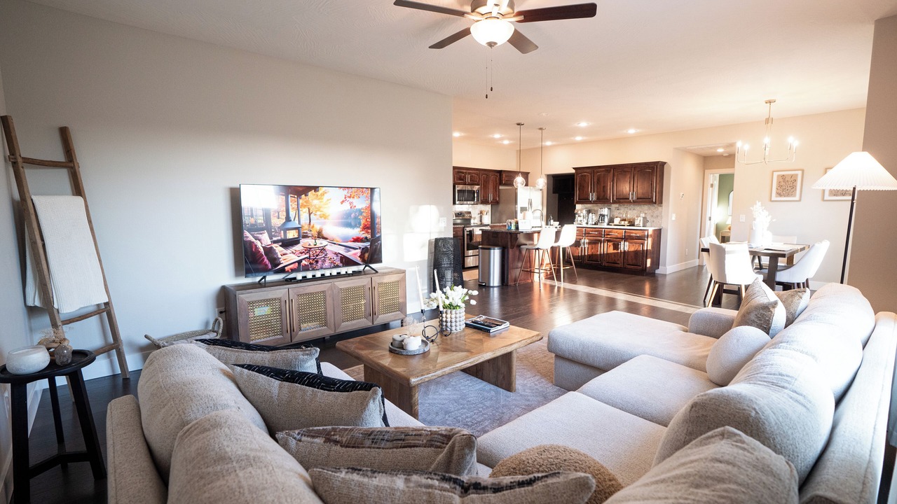 Photo of Livingroom in Brookline Station