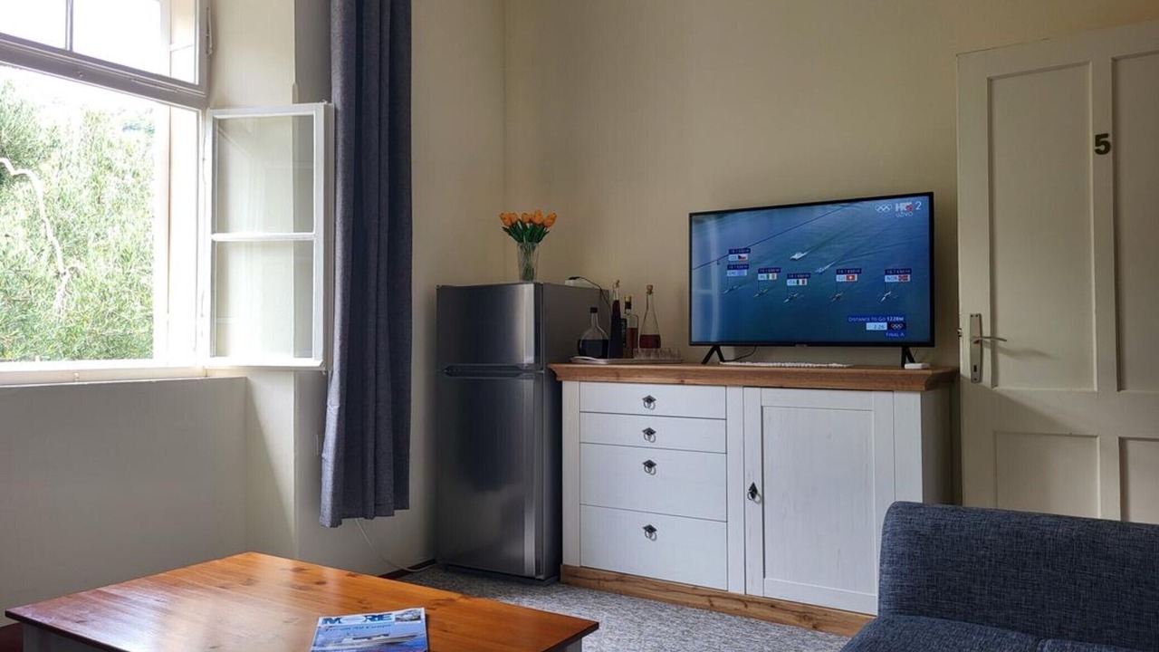 Photo of Livingroom in Broce