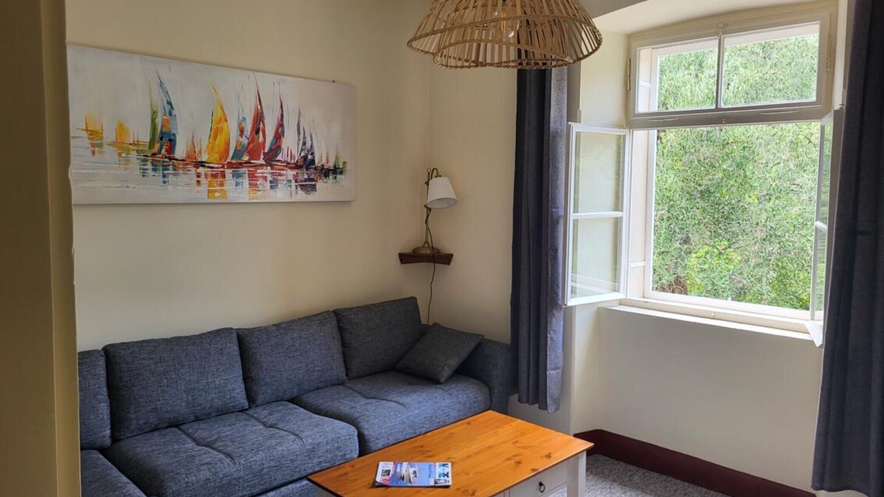 Photo of Livingroom in Broce