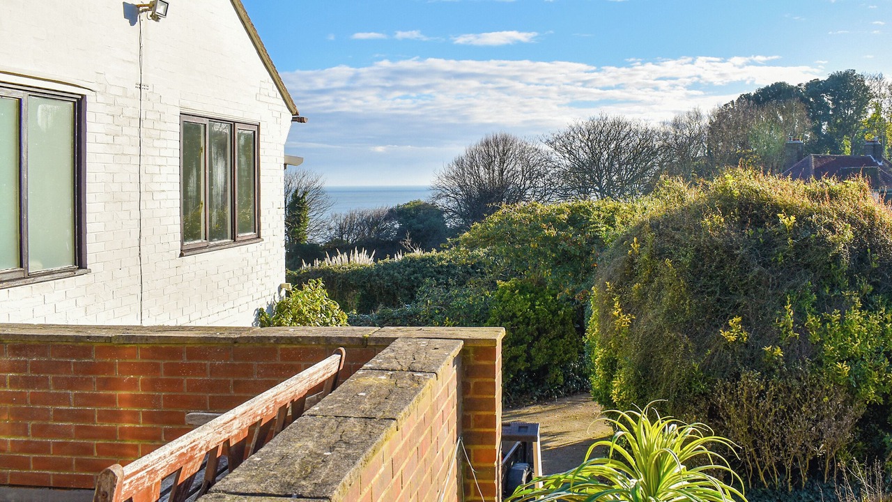 Photo of Others in St Margaret's at Cliffe