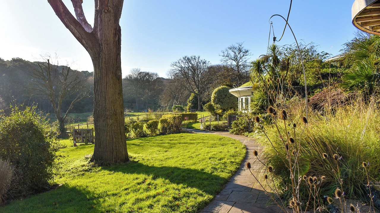 Photo of Outdoor in St Margaret's at Cliffe